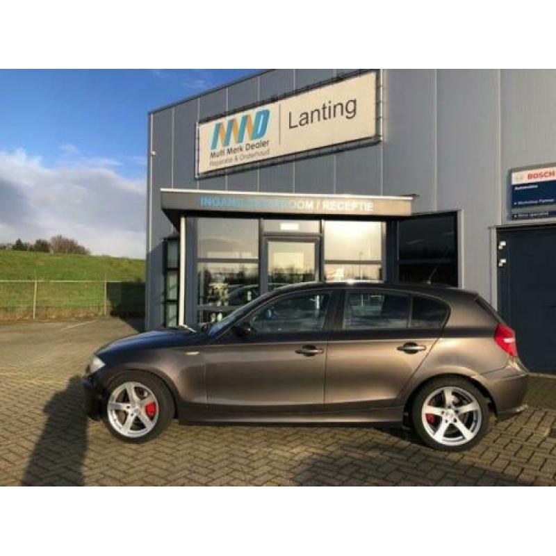 BMW 1-serie 118d Corporate Business Line | nieuwe motor!