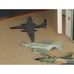 Vliegtuig modellen alle schaal 1:48