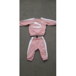 Als nieuw puma joggingpak maat 68