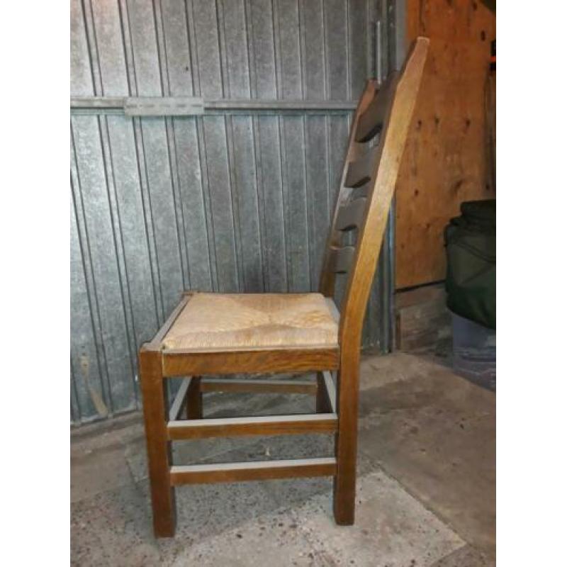 6 eiken stoelen om op te knappen