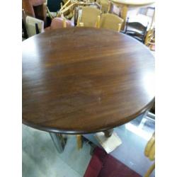 Ronde eiken eettafel