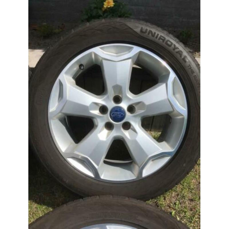 18 inch originele ford kuga velgen + banden 5x108 235/50/18