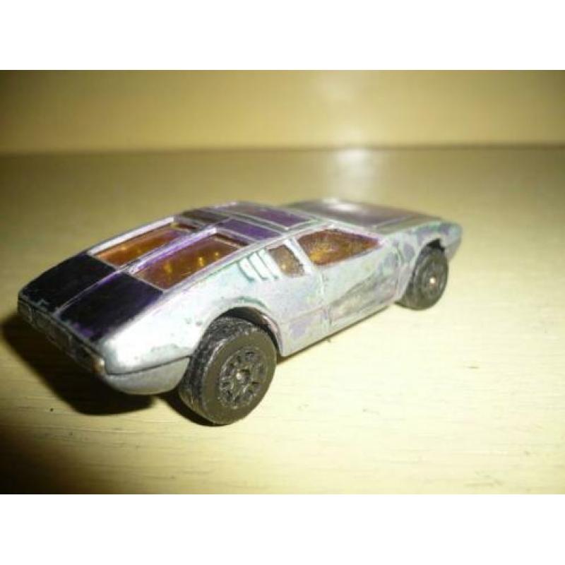 Mie18> oude corgi tomaso mangusta 01