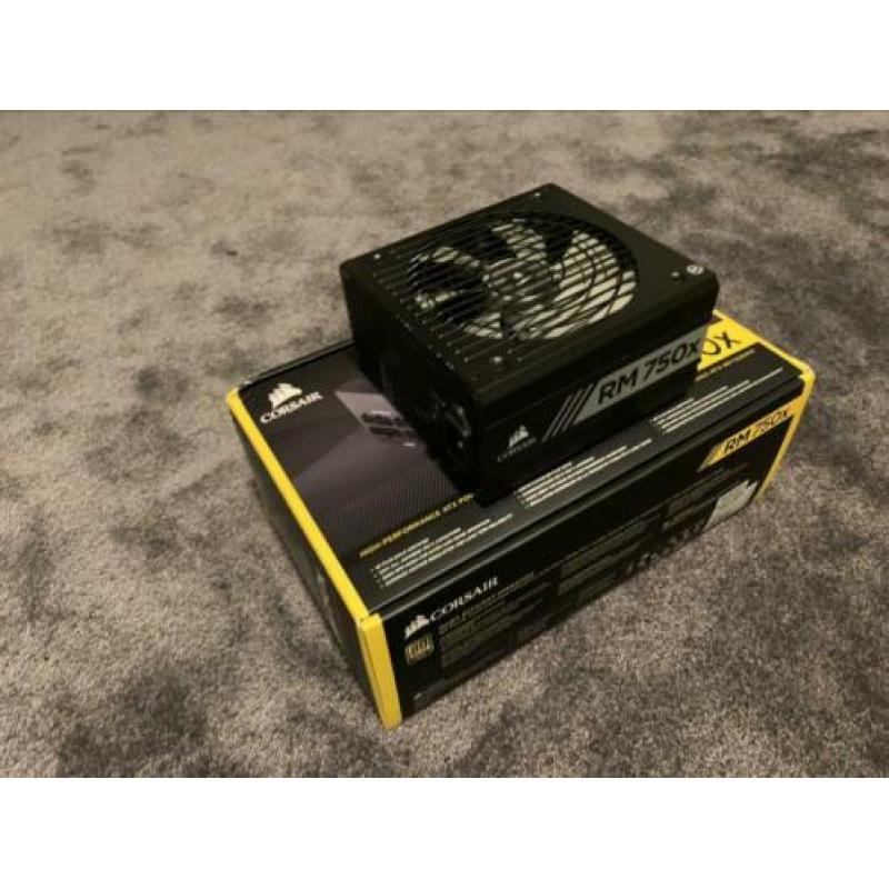 Corsair RM750x
