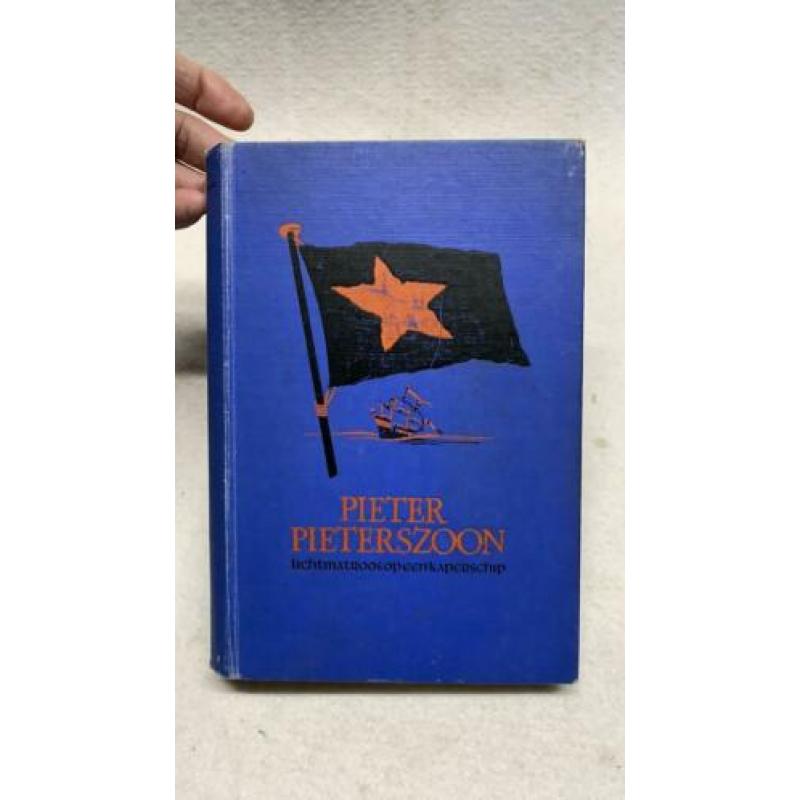 Oud boek Pieter Pieterszoon Lichtmatroos op een kaperschip