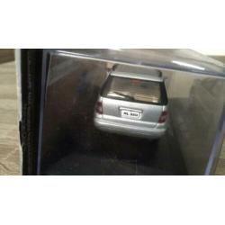 Mercedes benz 1:43 ML 320 2001