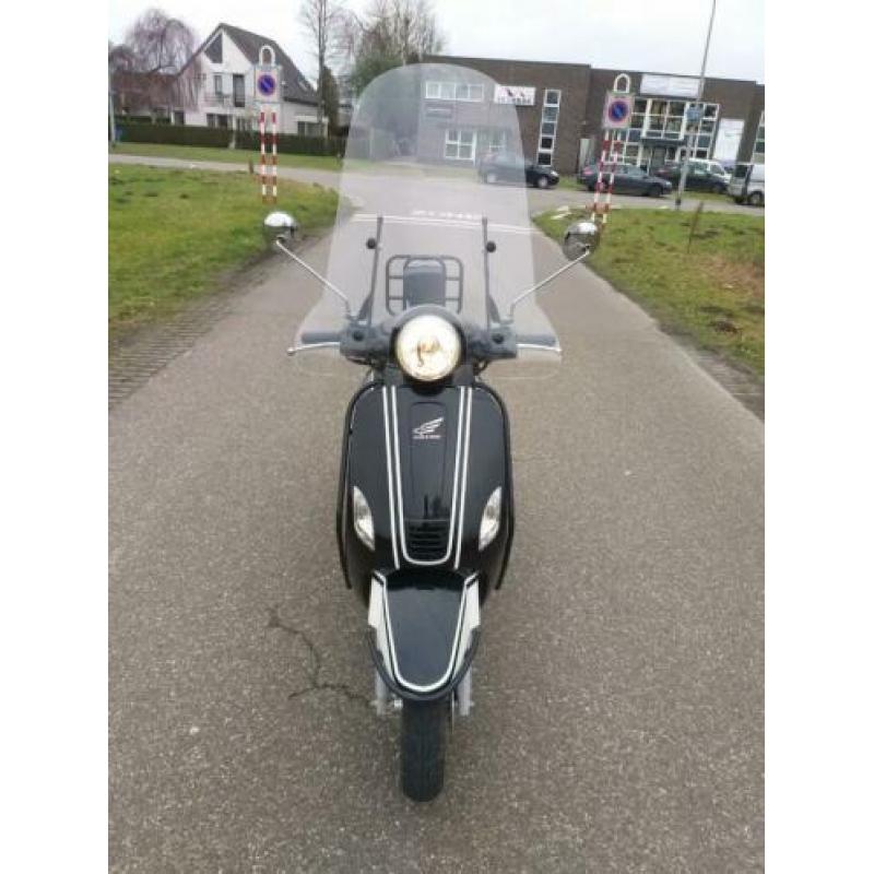 ????Vespa look snorscooter in NIEUWSTAAT agm vx50 btc ????