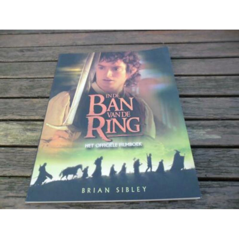 in de ban van de ring het officiële filmboek