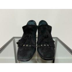 Zwarte pumps schoenen instappers van Lilian maat 37,5