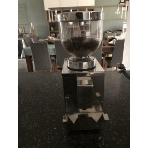 Koffiemolen isomac.