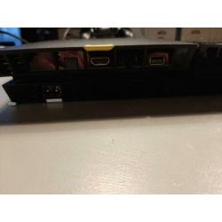 PlayStation 4 met veel toebehoren.