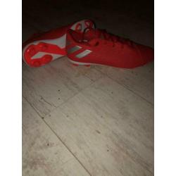 TE KOOP nieuwe Adidas voedbal schoenen