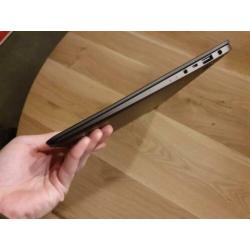 Ultrabook Asus UX305FA / Ultra-dun, 13,3" FullHD, 128GB, 4GB