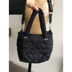 Leuke Zwarte Puffer Tas van ZARA! NIEUW!