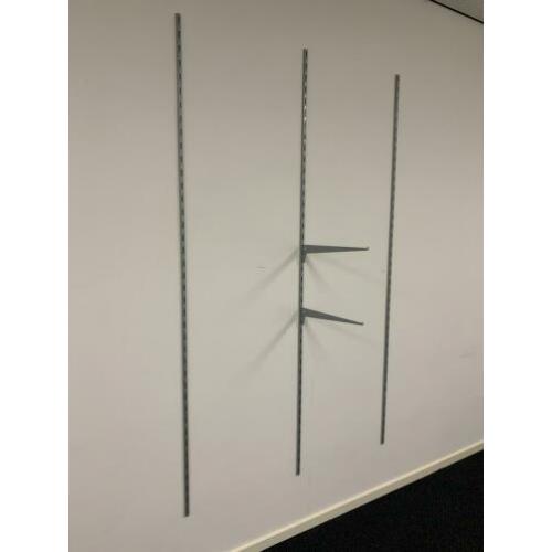 Rails 200 cm + 40 cm metalen plankhouders