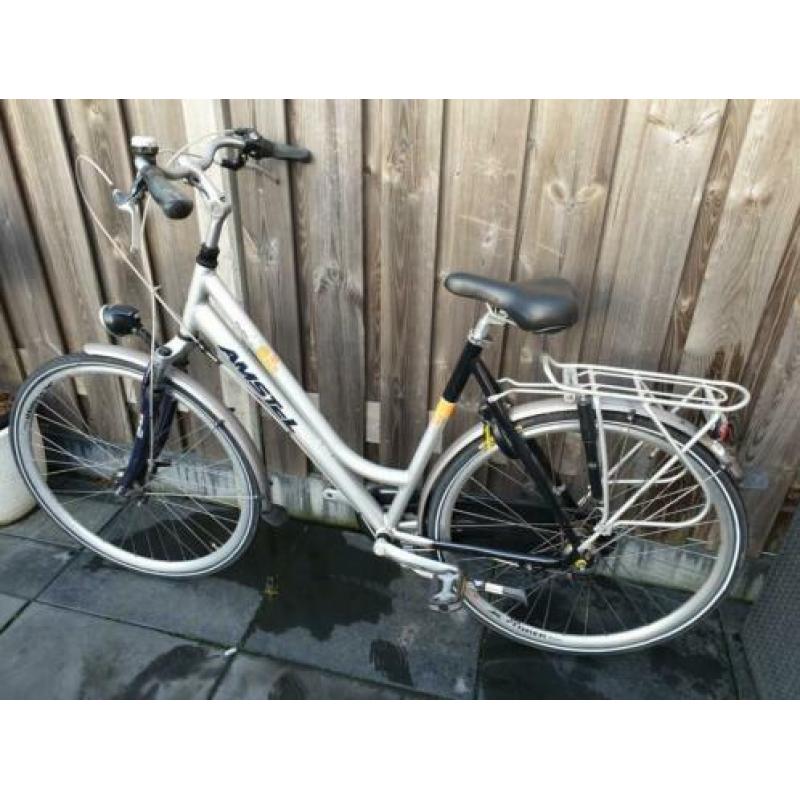 Damesfiets 28 inch 3 versnellingen Framemaat 56cm
