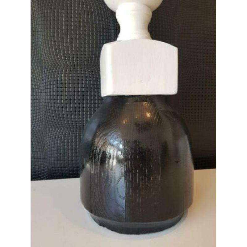 Hoge zware massief houten kandelaar 79cm !
