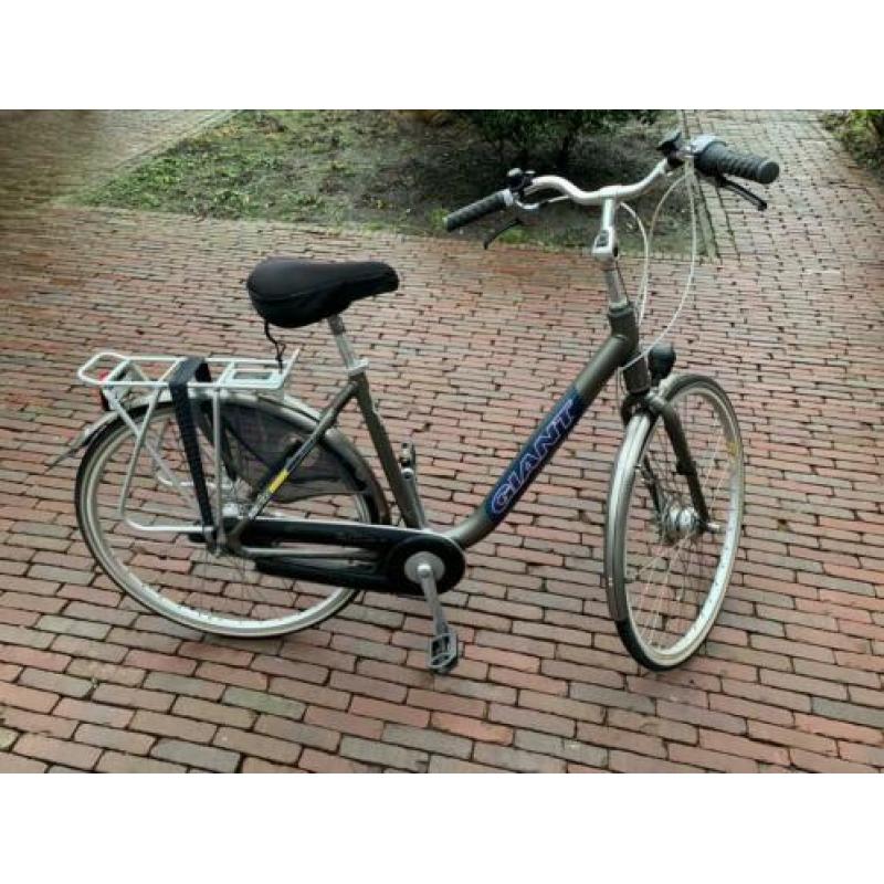 Giant 7 versnellingen 28 inch framemaat 50