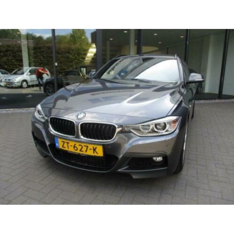Bmw 3-SERIE 318d Touring M-Pakket, Leer,Xenon,NaviPro,Clima,