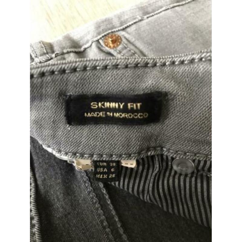 Grijze spijkerbroek Massimo Dutti maat 38