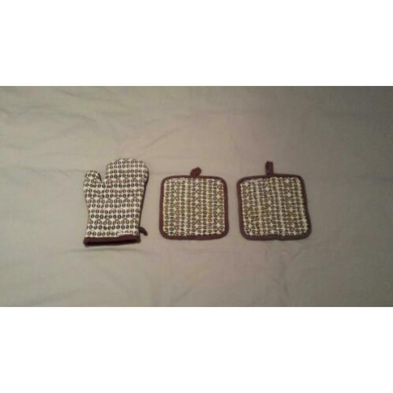 Pannenlappen met ovenhandschoen