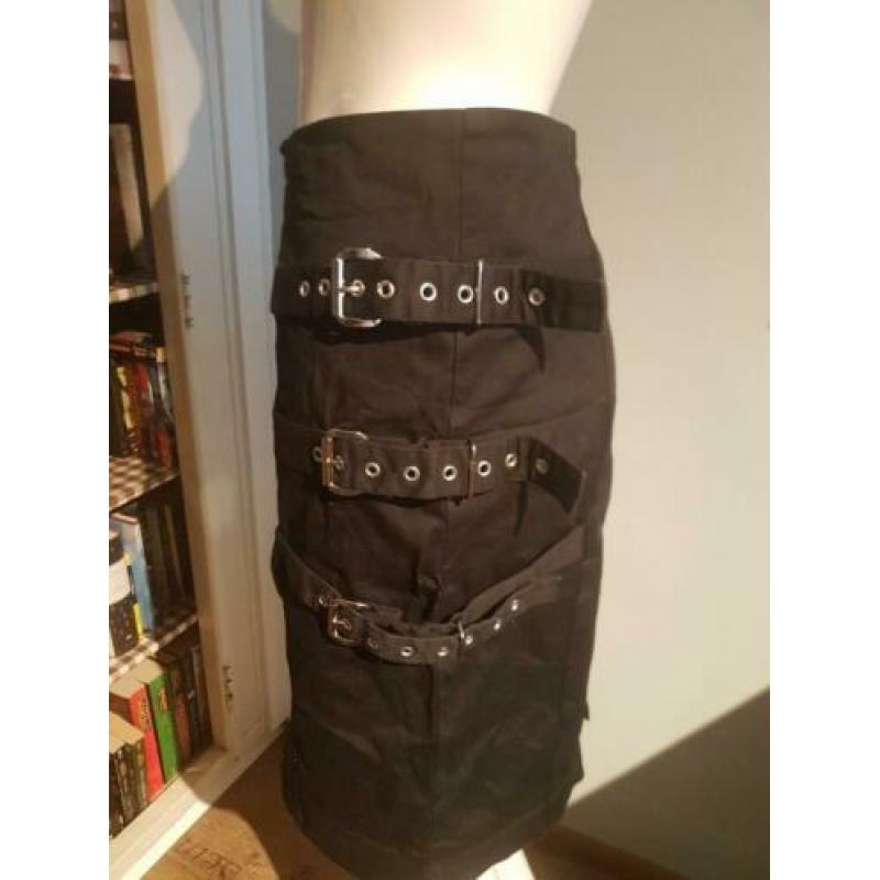 Rebel Madness kokerrok maat L/42