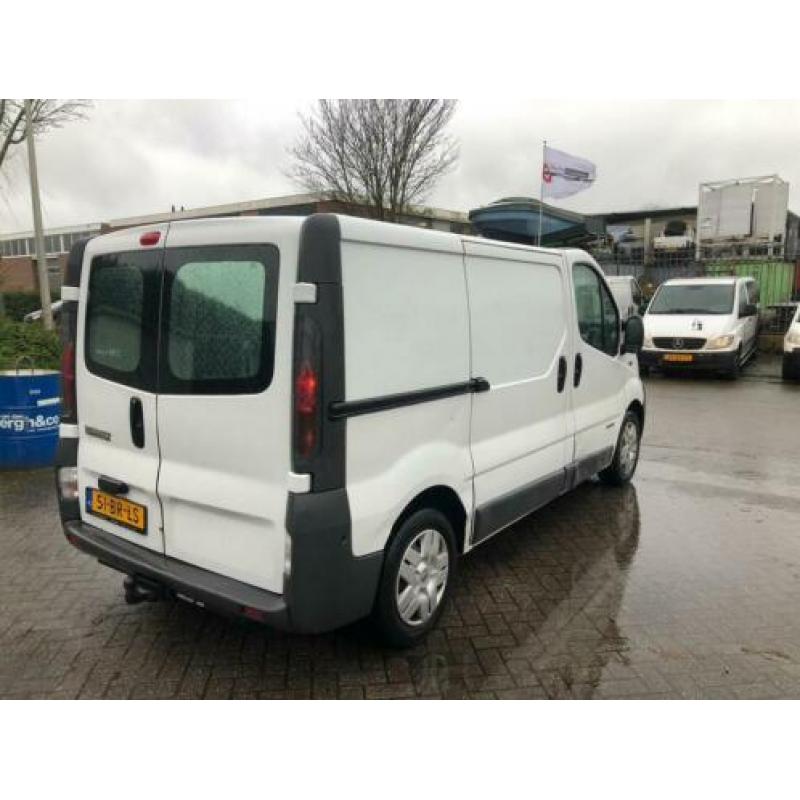 Renault Trafic 1000 1.9 DCI 82 L1 H1 2004
