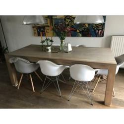 Eikenhouten eettafel 2.20x1.00