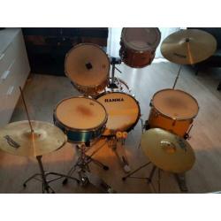 Oldscooldesign Vintage Hamma EMI drumstel in goede staat