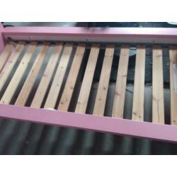 Mamoet rosé kinderbed