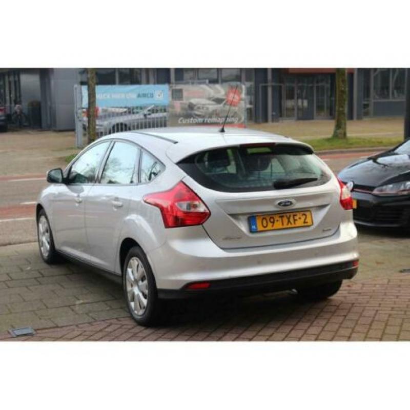 Ford Focus 1.0 EcoBoost Lease Trend Navi Cruise PDC Airco |
