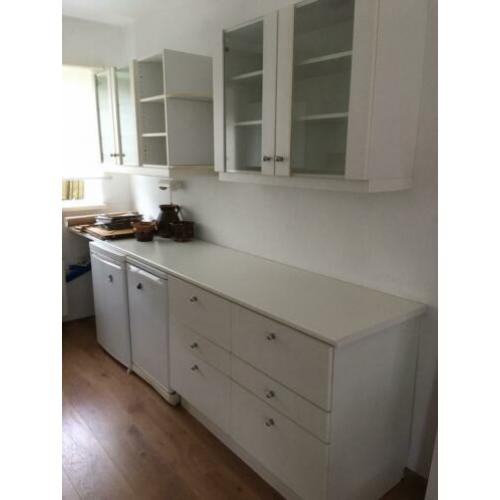 Keuken kasten wit plank