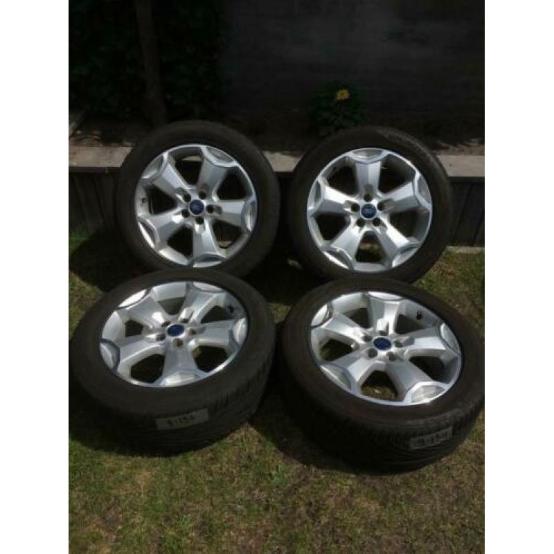 18 inch originele ford kuga velgen + banden 5x108 235/50/18