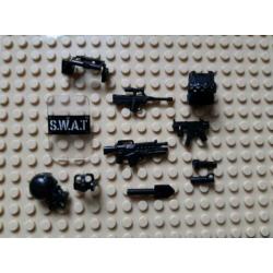 Lego alternative politie SWAT agent met veel wapens