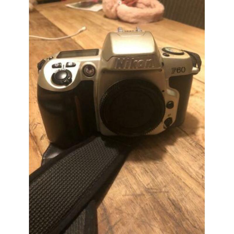 Nikon F60 analoge camera