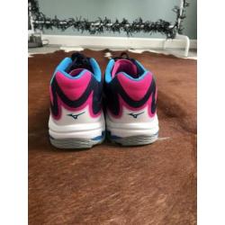 Mizuno Wave Lightning z3