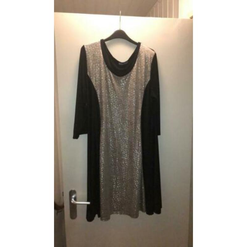 Magna jurk maat46/48