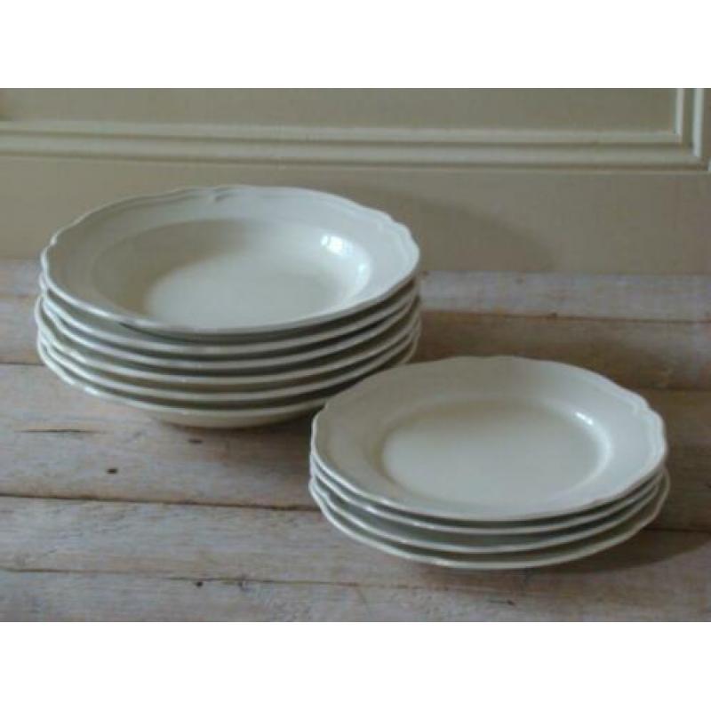 Borden, IKEA, ARV creme, als nieuw