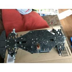Rc auto onderdelen.