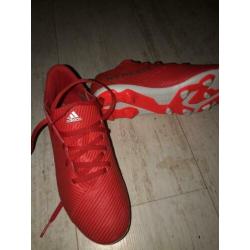 TE KOOP nieuwe Adidas voedbal schoenen