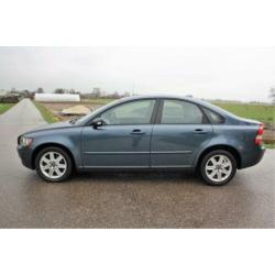 Volvo S40 1.8 AIRCO / NAVI / CRUISECONTROLE / PDC / LEDER