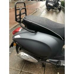 Vespa Sprint snorfiets