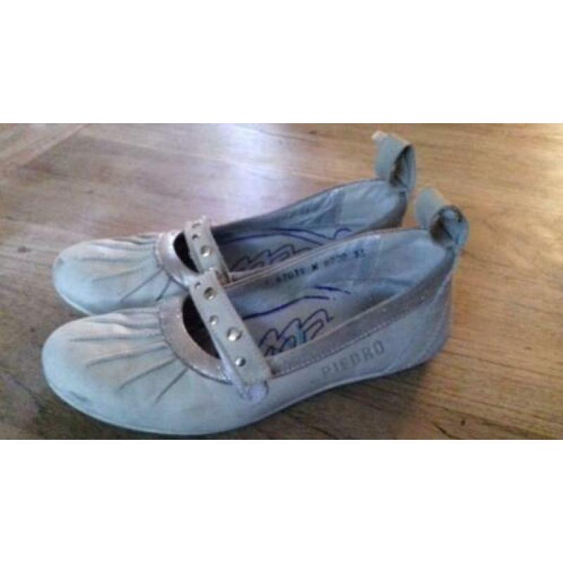Schoenen meisje maat 33 licht grijs piedro