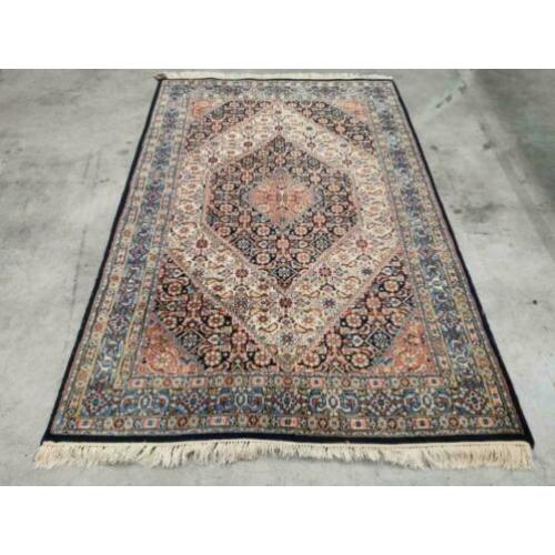 Handgeknoopt Perzisch wol tapijt ruit Herati blue 125x190cm