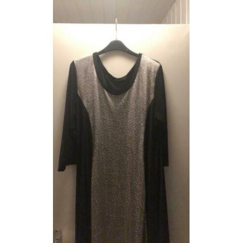 Magna jurk maat46/48