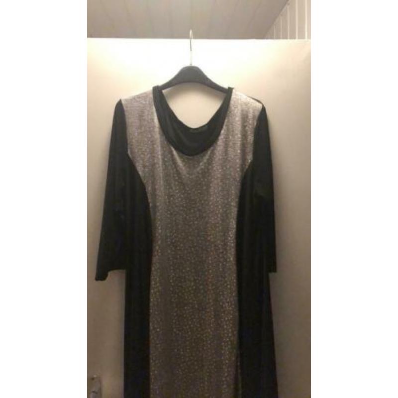 Magna jurk maat46/48