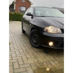 Seat Ibiza 1.9 TDI PD 74KW 2006 Zwart