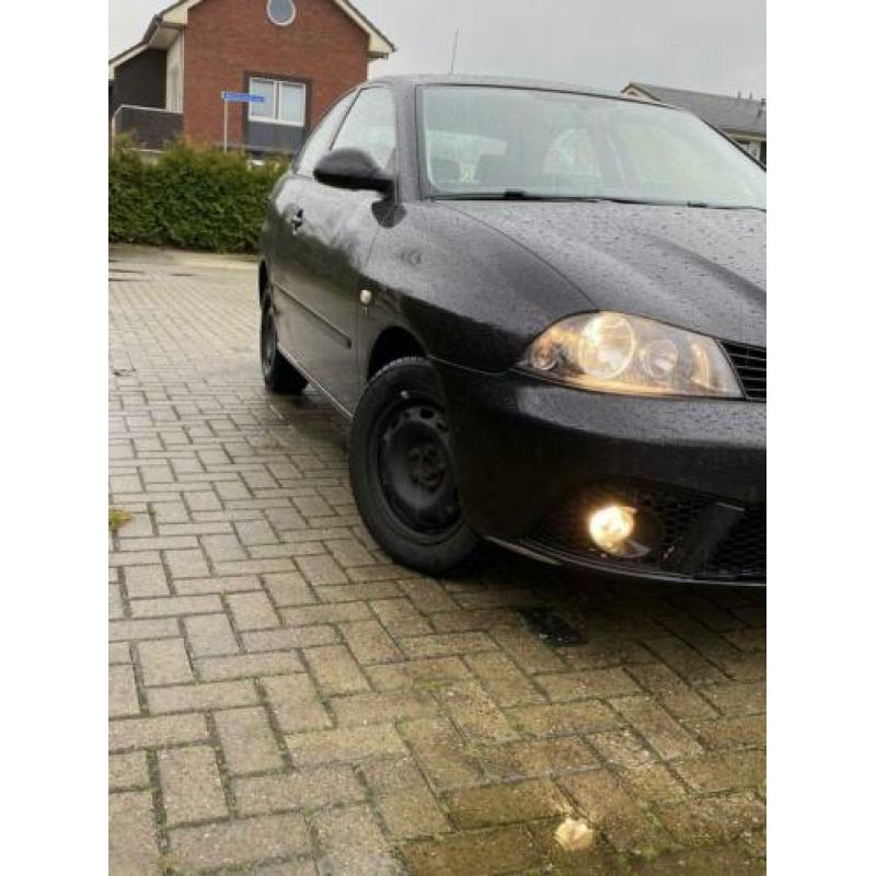 Seat Ibiza 1.9 TDI PD 74KW 2006 Zwart