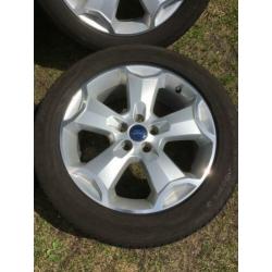 18 inch originele ford kuga velgen + banden 5x108 235/50/18