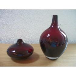 2 Luxe Rode Vaas dik rood glas - 20 en 10 cm hoog - gaaf